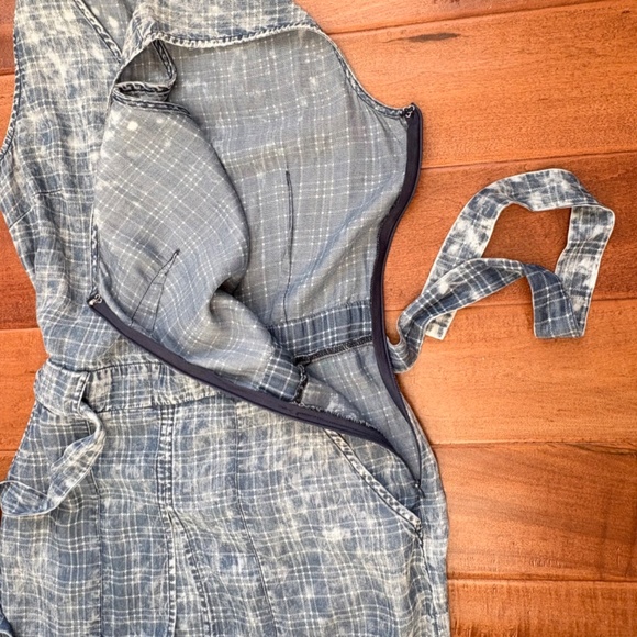 Split Front Plaid Chambray Midi Dress Size 4 by Kut From The Kloth Jules - Picture 5 of 16